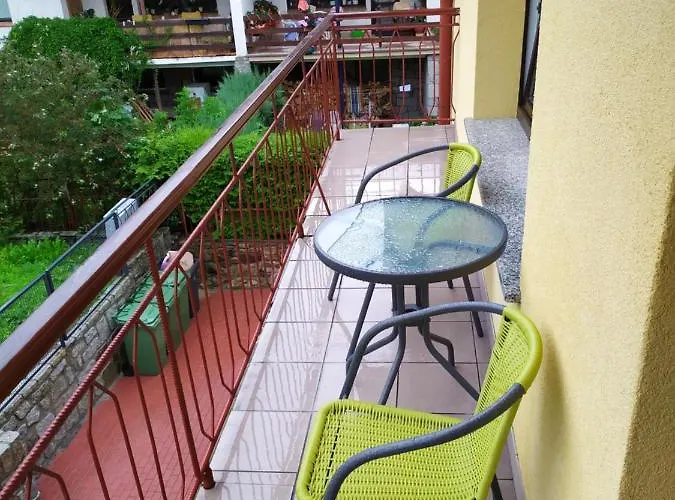 Kamil W Centrum ホームステイ カルパッチ