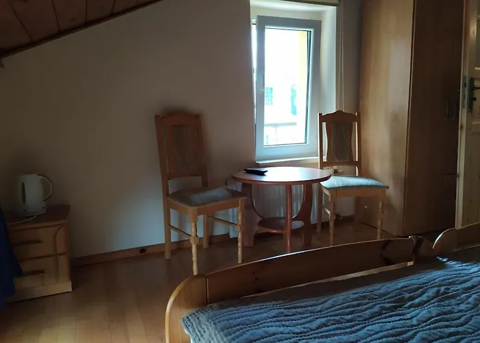 Kamil W Centrum ホームステイ カルパッチ